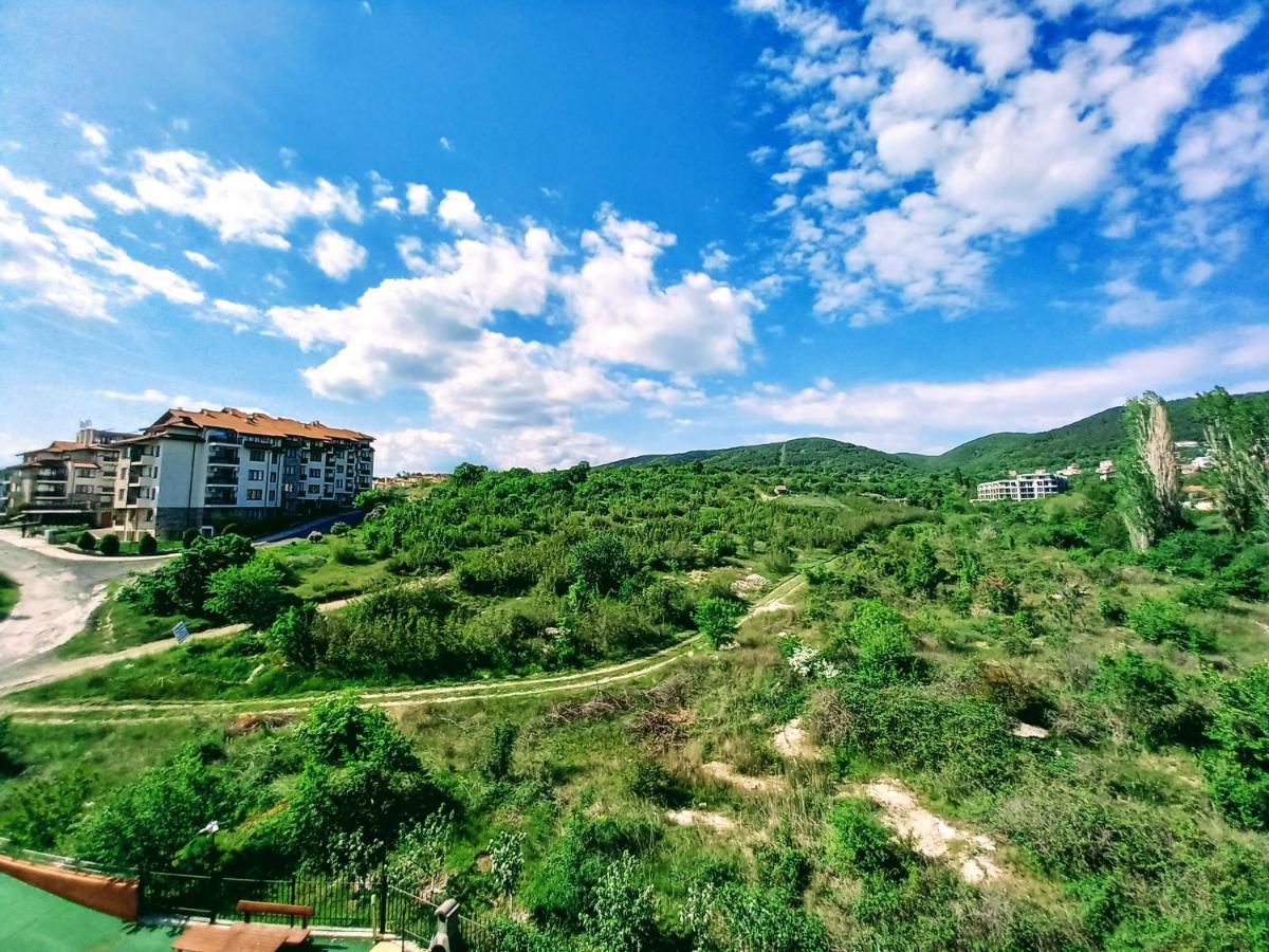 Seaview Apartment Butterfly 阳光海滩 外观 照片